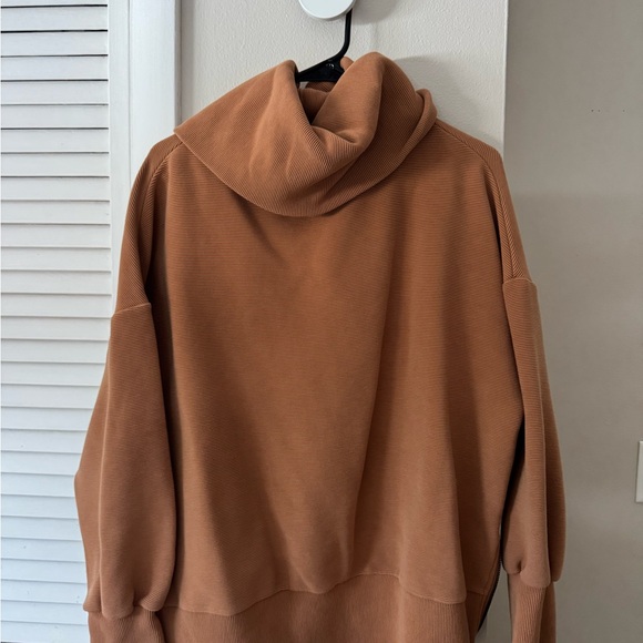 Varley Tan Cowl Neck Sweater - Picture 2 of 2